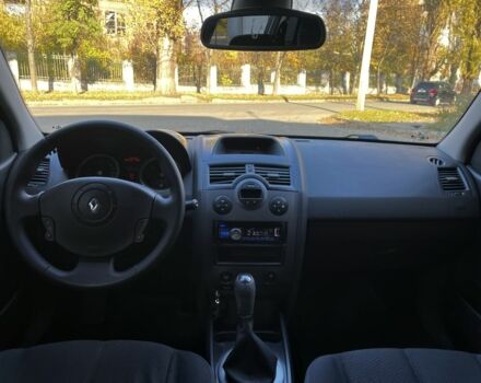 Серый Рено Меган, объемом двигателя 1.6 л и пробегом 220 тыс. км за 3900 $, фото 10 на Automoto.ua