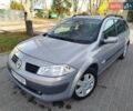 Рено Меган 2004 у Первомайськ на Automoto.ua Сірий Рено Меган, об'ємом двигуна 1.6 л та пробігом 233 тис. км за 4500 $, фото 1 на Automoto.ua