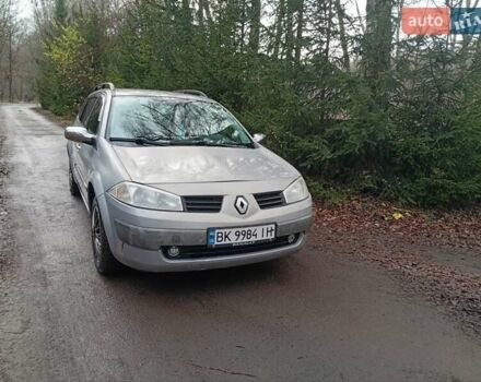 Серый Рено Меган, объемом двигателя 1.5 л и пробегом 275 тыс. км за 4150 $, фото 5 на Automoto.ua