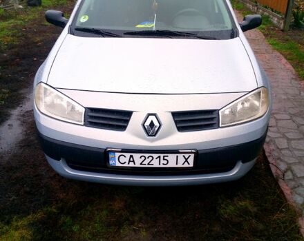 Серый Рено Меган, объемом двигателя 1.5 л и пробегом 208 тыс. км за 4570 $, фото 10 на Automoto.ua