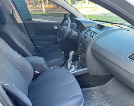 Серый Рено Меган, объемом двигателя 1.6 л и пробегом 220 тыс. км за 3900 $, фото 11 на Automoto.ua