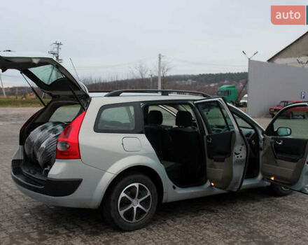 Серый Рено Меган, объемом двигателя 1.6 л и пробегом 300 тыс. км за 3700 $, фото 21 на Automoto.ua