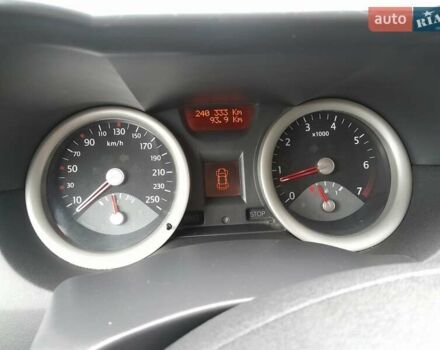 Серый Рено Меган, объемом двигателя 1.6 л и пробегом 240 тыс. км за 4650 $, фото 18 на Automoto.ua