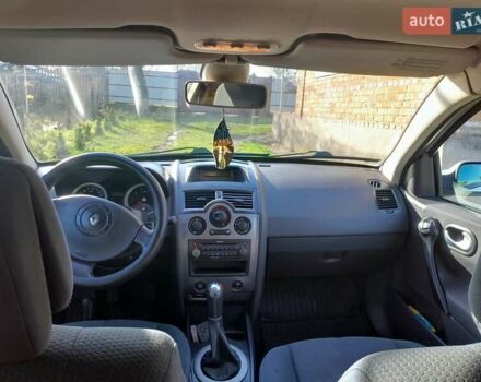 Серый Рено Меган, объемом двигателя 1.6 л и пробегом 240 тыс. км за 4650 $, фото 15 на Automoto.ua