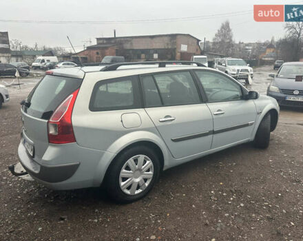 Серый Рено Меган, объемом двигателя 2 л и пробегом 309 тыс. км за 4300 $, фото 8 на Automoto.ua