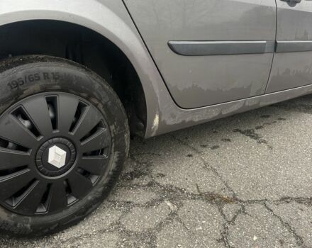 Серый Рено Меган, объемом двигателя 2 л и пробегом 263 тыс. км за 4500 $, фото 15 на Automoto.ua