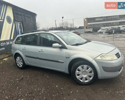 Серый Рено Меган, объемом двигателя 2 л и пробегом 309 тыс. км за 4300 $, фото 5 на Automoto.ua