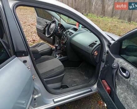 Серый Рено Меган, объемом двигателя 1.5 л и пробегом 275 тыс. км за 4150 $, фото 21 на Automoto.ua