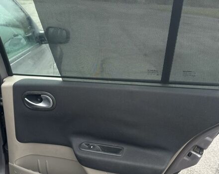 Серый Рено Меган, объемом двигателя 2 л и пробегом 263 тыс. км за 4500 $, фото 12 на Automoto.ua