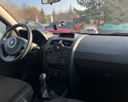 Серый Рено Меган, объемом двигателя 1.5 л и пробегом 278 тыс. км за 4700 $, фото 12 на Automoto.ua