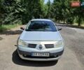 Серый Рено Меган, объемом двигателя 1.39 л и пробегом 242 тыс. км за 4700 $, фото 4 на Automoto.ua