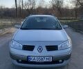Серый Рено Меган, объемом двигателя 1.6 л и пробегом 197 тыс. км за 4200 $, фото 1 на Automoto.ua