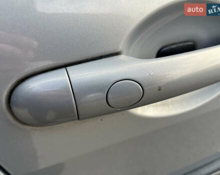 Сірий Рено Меган, об'ємом двигуна 1.6 л та пробігом 213 тис. км за 4200 $, фото 41 на Automoto.ua