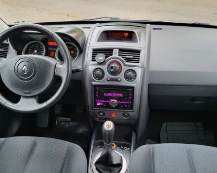 Серый Рено Меган, объемом двигателя 1.6 л и пробегом 204 тыс. км за 4950 $, фото 18 на Automoto.ua