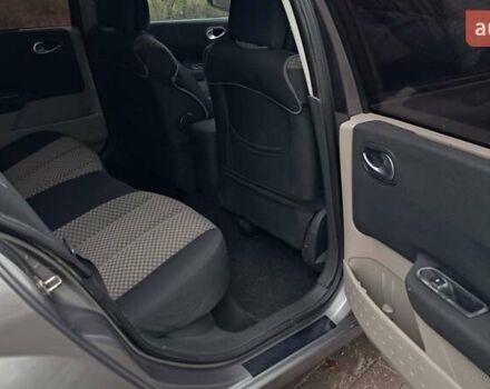 Серый Рено Меган, объемом двигателя 1.46 л и пробегом 407 тыс. км за 3999 $, фото 13 на Automoto.ua