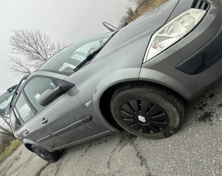 Серый Рено Меган, объемом двигателя 2 л и пробегом 263 тыс. км за 4500 $, фото 2 на Automoto.ua