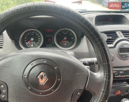 Рено Меган 2004 у Харкові на Automoto.ua Сірий Рено Меган, об'ємом двигуна 1.9 л та пробігом 395 тис. км за 4500 $, фото 8 на Automoto.ua