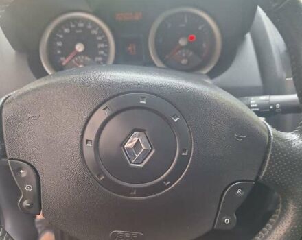 Сірий Рено Меган, об'ємом двигуна 1.87 л та пробігом 260 тис. км за 5108 $, фото 4 на Automoto.ua