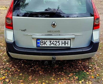 Сірий Рено Меган, об'ємом двигуна 1.6 л та пробігом 256 тис. км за 4500 $, фото 2 на Automoto.ua