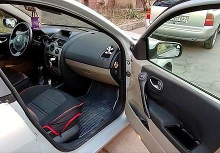 Серый Рено Меган, объемом двигателя 1.5 л и пробегом 226 тыс. км за 4850 $, фото 5 на Automoto.ua