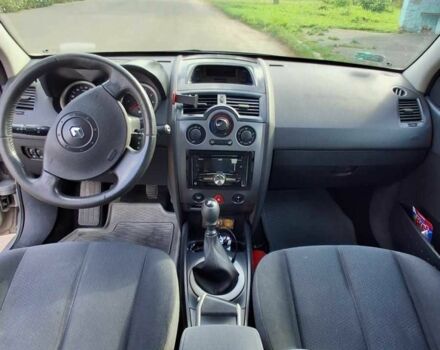 Рено Меган 2004 в Чернигове на Automoto.ua Серый Рено Меган, объемом двигателя 1.9 л и пробегом 244 тыс. км за 4200 $, фото 3 на Automoto.ua