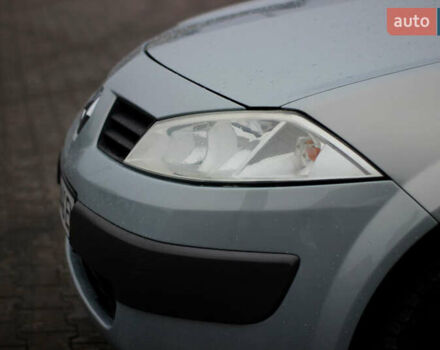 Серый Рено Меган, объемом двигателя 1.6 л и пробегом 300 тыс. км за 3700 $, фото 10 на Automoto.ua