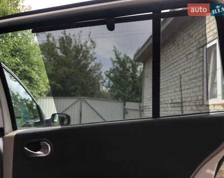 Серый Рено Меган, объемом двигателя 1.39 л и пробегом 162 тыс. км за 4600 $, фото 12 на Automoto.ua