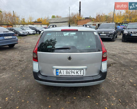 Сірий Рено Меган, об'ємом двигуна 1.6 л та пробігом 296 тис. км за 3650 $, фото 4 на Automoto.ua
