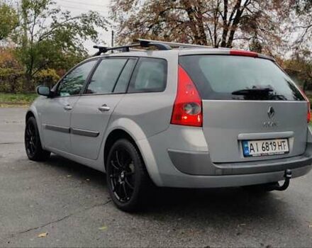 Рено Меган 2004 в Фастове на Automoto.ua Серый Рено Меган, объемом двигателя 2 л и пробегом 256 тыс. км за 5500 $, фото 5 на Automoto.ua