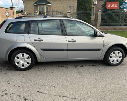 Сірий Рено Меган, об'ємом двигуна 1.6 л та пробігом 213 тис. км за 4200 $, фото 23 на Automoto.ua