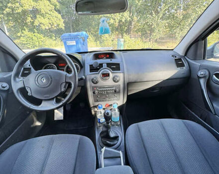 Сірий Рено Меган, об'ємом двигуна 1.9 л та пробігом 263 тис. км за 4400 $, фото 9 на Automoto.ua