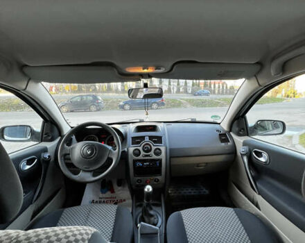 Рено Меган 2004 в Тернополе на Automoto.ua Серый Рено Меган, объемом двигателя 1.6 л и пробегом 194 тыс. км за 4900 $, фото 23 на Automoto.ua