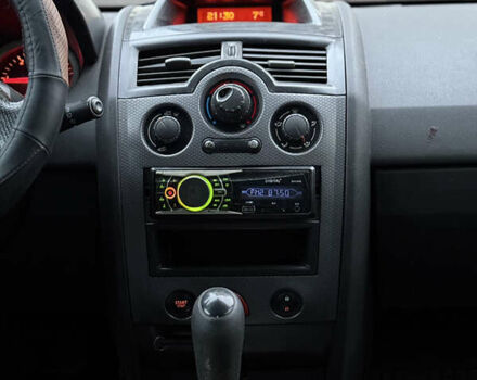 Сірий Рено Меган, об'ємом двигуна 1.46 л та пробігом 351 тис. км за 3900 $, фото 16 на Automoto.ua