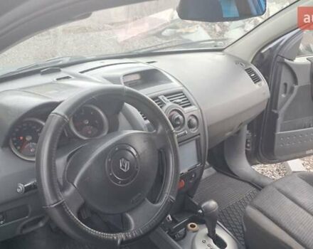 Сірий Рено Меган, об'ємом двигуна 1.46 л та пробігом 300 тис. км за 3299 $, фото 1 на Automoto.ua