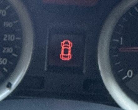 Рено Меган 2005 в Славянске на Automoto.ua Серый Рено Меган, объемом двигателя 0 л и пробегом 261 тыс. км за 4300 $, фото 7 на Automoto.ua