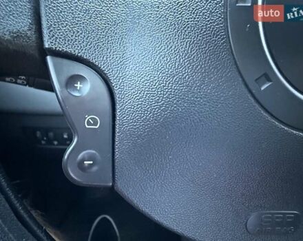 Серый Рено Меган, объемом двигателя 1.6 л и пробегом 317 тыс. км за 4700 $, фото 29 на Automoto.ua