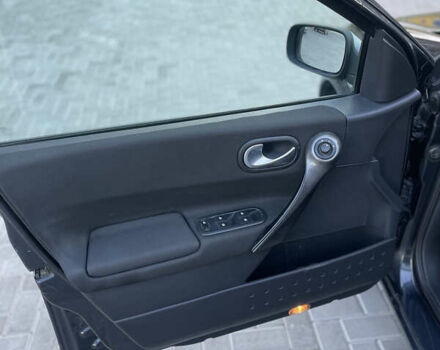 Серый Рено Меган, объемом двигателя 1.5 л и пробегом 278 тыс. км за 4100 $, фото 13 на Automoto.ua