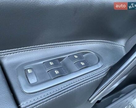 Серый Рено Меган, объемом двигателя 1.6 л и пробегом 317 тыс. км за 4700 $, фото 25 на Automoto.ua