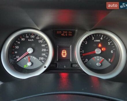 Серый Рено Меган, объемом двигателя 1.6 л и пробегом 223 тыс. км за 4399 $, фото 10 на Automoto.ua