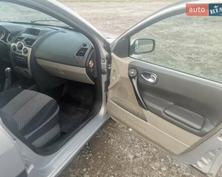 Серый Рено Меган, объемом двигателя 1.5 л и пробегом 314 тыс. км за 3000 $, фото 12 на Automoto.ua