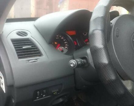 Сірий Рено Меган, об'ємом двигуна 1.6 л та пробігом 267 тис. км за 4500 $, фото 7 на Automoto.ua