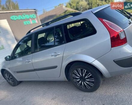 Серый Рено Меган, объемом двигателя 1.6 л и пробегом 220 тыс. км за 5100 $, фото 4 на Automoto.ua