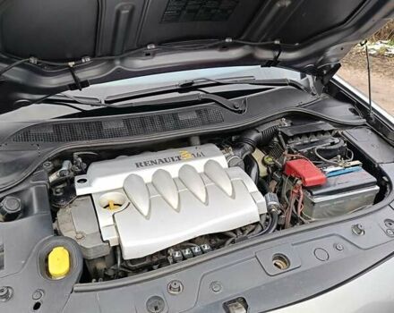 Серый Рено Меган, объемом двигателя 1.6 л и пробегом 280 тыс. км за 5300 $, фото 4 на Automoto.ua