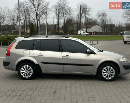 Серый Рено Меган, объемом двигателя 1.6 л и пробегом 215 тыс. км за 4900 $, фото 3 на Automoto.ua