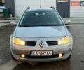 Сірий Рено Меган, об'ємом двигуна 2 л та пробігом 255 тис. км за 4250 $, фото 2 на Automoto.ua