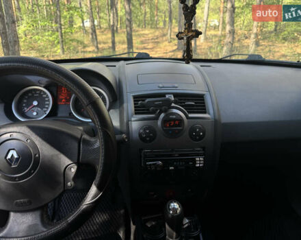 Рено Меган 2005 в Запорожье на Automoto.ua Серый Рено Меган, объемом двигателя 1.6 л и пробегом 263 тыс. км за 5500 $, фото 19 на Automoto.ua