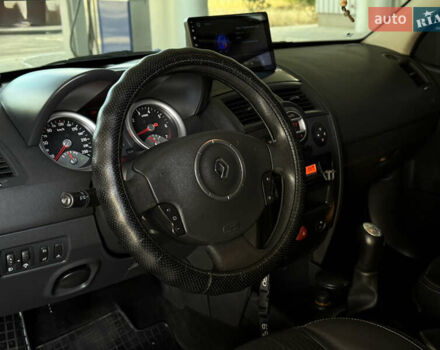 Сірий Рено Меган, об'ємом двигуна 1.6 л та пробігом 208 тис. км за 6199 $, фото 5 на Automoto.ua