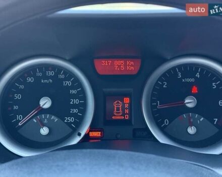 Серый Рено Меган, объемом двигателя 1.6 л и пробегом 317 тыс. км за 4700 $, фото 32 на Automoto.ua