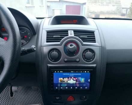 Сірий Рено Меган, об'ємом двигуна 1.5 л та пробігом 292 тис. км за 5300 $, фото 4 на Automoto.ua