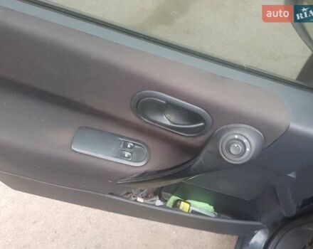 Сірий Рено Меган, об'ємом двигуна 1.6 л та пробігом 267 тис. км за 4500 $, фото 6 на Automoto.ua